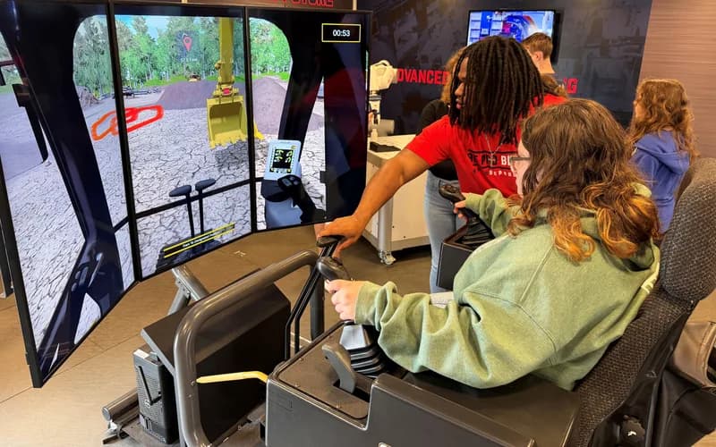 Be Pro, Be Proud Visits ECTC