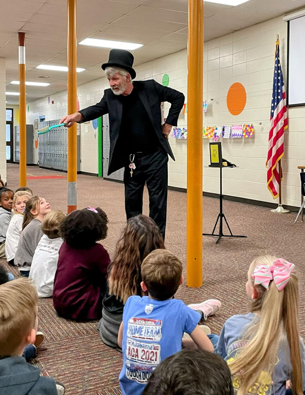 Dentistry for Childrens Magician visits ACAs 1st Grade